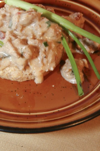 Whole Wheat Biscuits and Turkey Gravy Whole Wheat Biscuits and Turkey Gravy