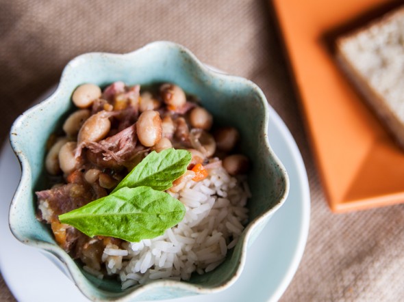 Yellow Eye Peas with Epazote